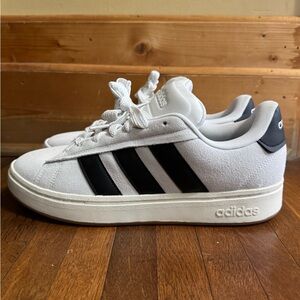 Men’s Adidas green suede grand court alpha size 11.5 brand new